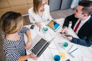 Formación y consultoría a medida como apoyo estratégico para empresas actuales